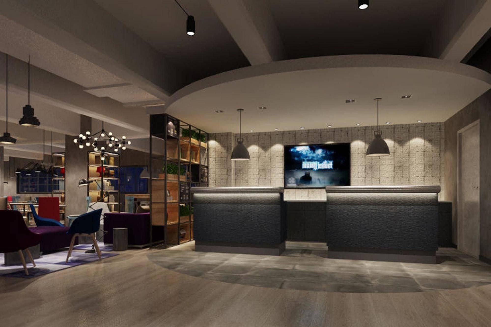 Hotel Campanile Shanghai Natural History Museum Hotel 3*